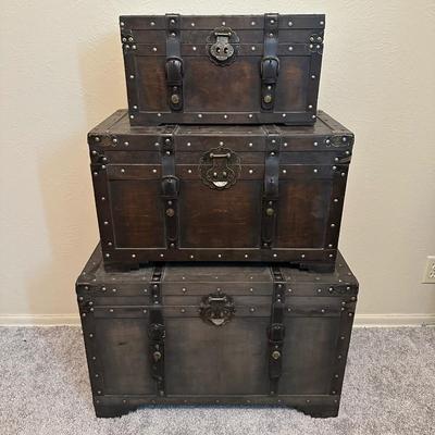 3 STACKING TRUNKS