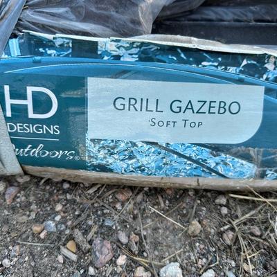 SOFT TOP GRILL GAZEBO