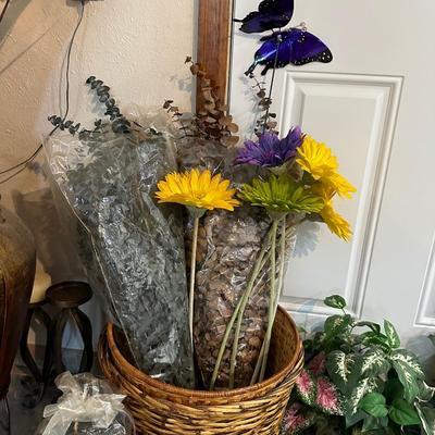 FAUX FLOWERS AND GREENERY PLUS 4 PICTURES