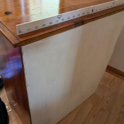 Well Constructed Pine Dresser