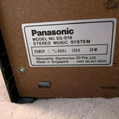Panasonic Music Stereo System SG-D16 Dual Cassette AM FM Synthesizer & Speakers