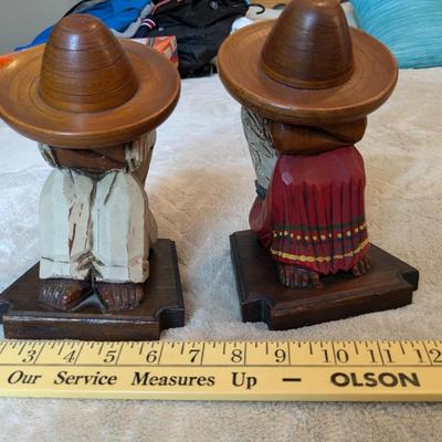 Cute Vintage Carved Wood Mexican Sombrero Bookends