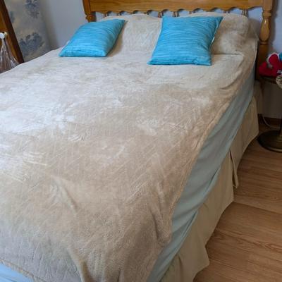 Sealy Queen Bed Frame, Mattress, and Bedding