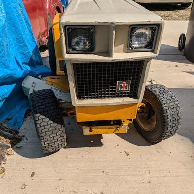 Very Cool Vintage Working Cub Cadet 128