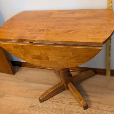 Handy Bistro Table, Folding Sides