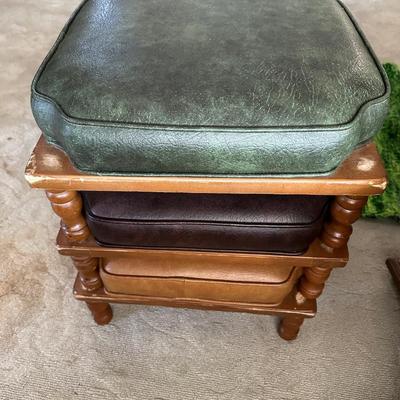 Green chair lot