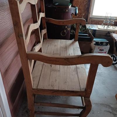 WOODEN BENCH WITH 2 WALL ARTS