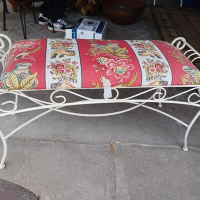 IRON BENCH WITH PADDED SEAT AND 2 TIER METAL WALL SHELF