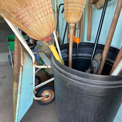 Tool lot