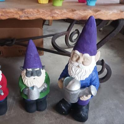 4 CERAMIC GARDEN GNOMES