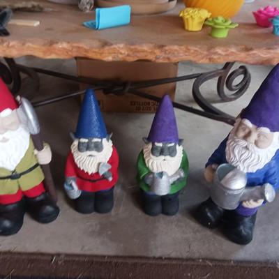 4 CERAMIC GARDEN GNOMES