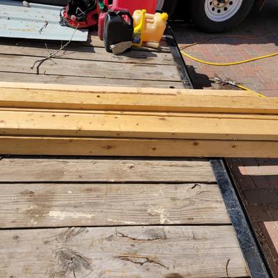 Used Lumber 81 studs and 10 16' 2 x 4s