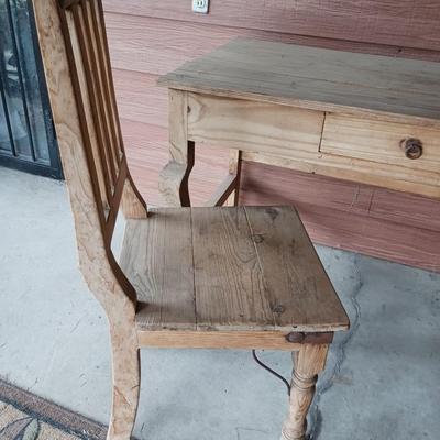 RUSTIC WRITING DESK W/CHAIR