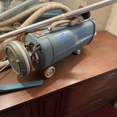 Electrolux Canister Vacuum