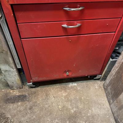 STACK ON Tool Box w ALL CONTENTS