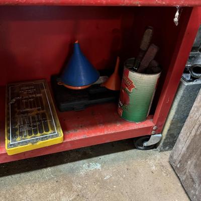 STACK ON Tool Box w ALL CONTENTS