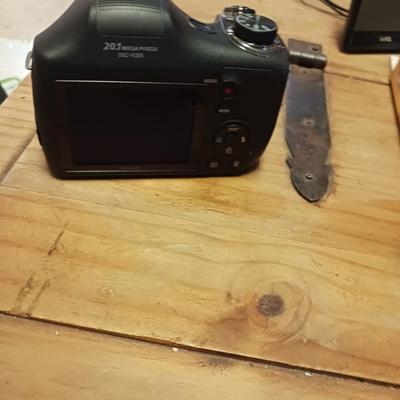 SONY DIGITAL CAMERA, 2 NEW HD ACTION CAMERAS, COMPUTER SPEAKERS