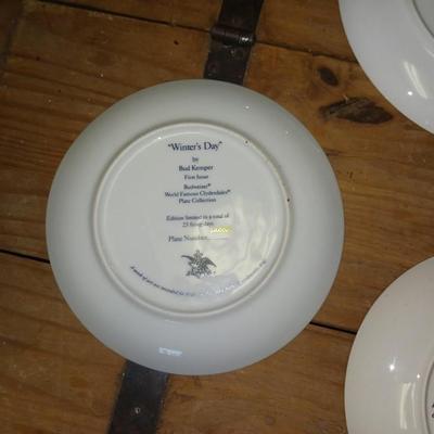 DECORATIVE PLATES