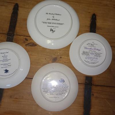 DECORATIVE PLATES