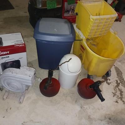 CLEANING SUPPLIES