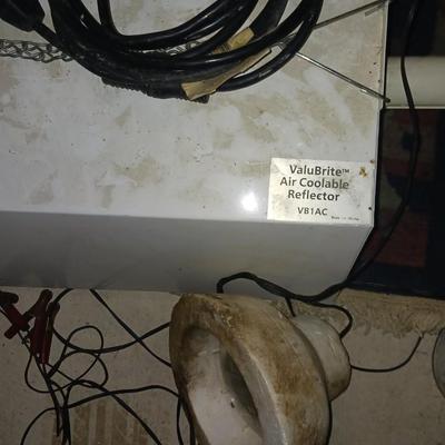 GROW LIGHT