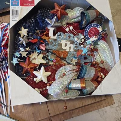MOSTLY PATRIOTIC DECOR