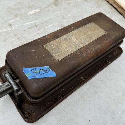 Industrial Blade Sharpener