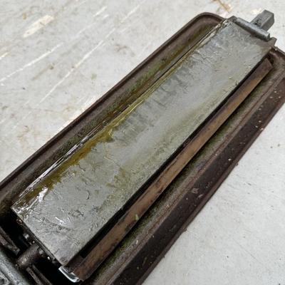 Industrial Blade Sharpener