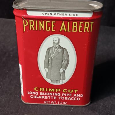 PRINCE ALBERT TIN, VARIOUS PINS AND A KEYCHAIN