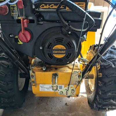 Cub Cadet 524SWE (24") 208cc Two-Stage Snow Blower