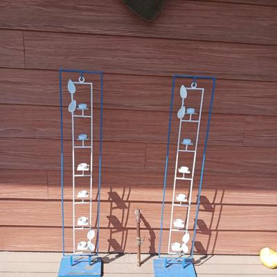 2 CANDLE STANDS AND HEART SHAPED BASKETS