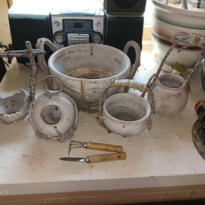 CLAY POTS WITH TWIG HANDLES AND ACCENTS