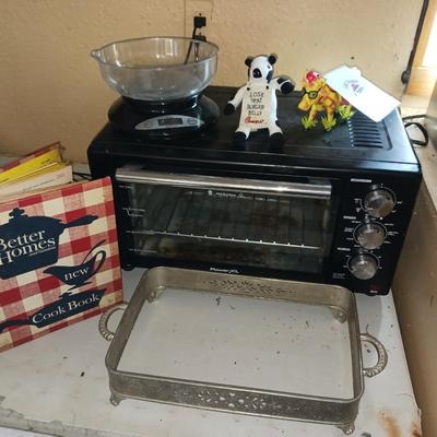 TOASTER OVEN, KITCHEN SCALE, COOKBOOK AND MORE
