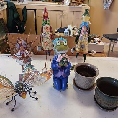 CUTE CRITTERS AND FLOWER POTS