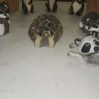 A COLLECTION OF CUTE CRITTERS