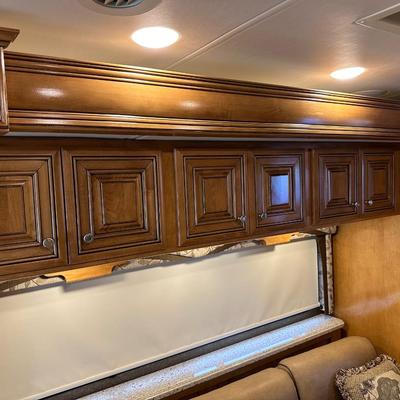 2016 TUSCANY XTE MOTOR COACH WITH ALL THE BELLS AND WHISTLES