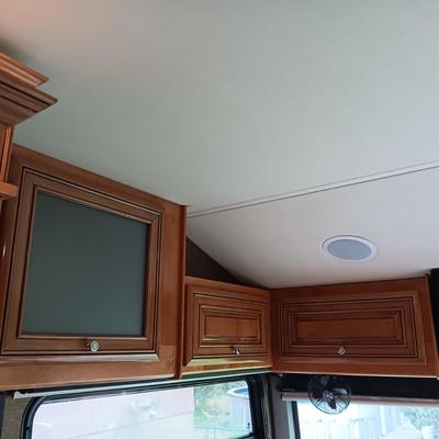 2016 TUSCANY XTE MOTOR COACH WITH ALL THE BELLS AND WHISTLES