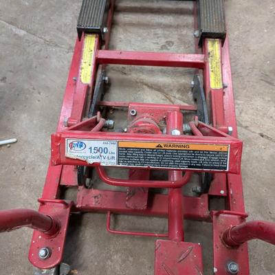 Hydraulic Motorcycle Lift 1500 lb Capacity