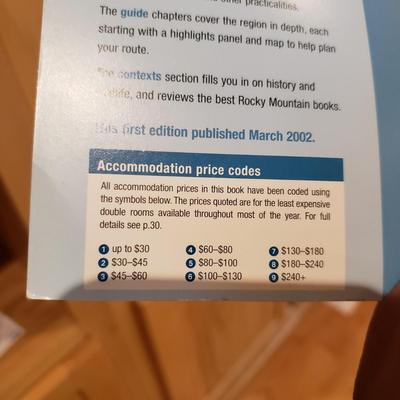 United States Travel Guide Books by Lonely Plant, Moon Guides, & More (LLR-KD)