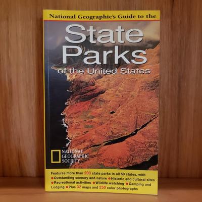 United States Travel Guide Books by Lonely Plant, Moon Guides, & More (LLR-KD)