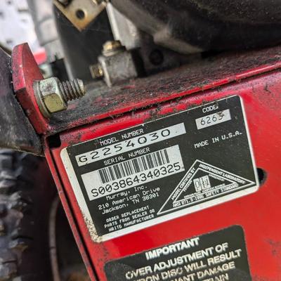 Working Murray 5 HP, 22" Snow Blower