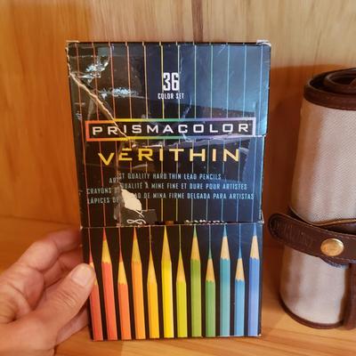 Derwent Colored Pencils, Books and More (LLR-KD)
