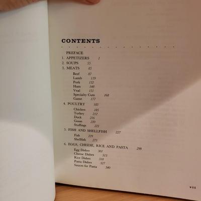 Classic Cookbooks and More (LLR-KD)
