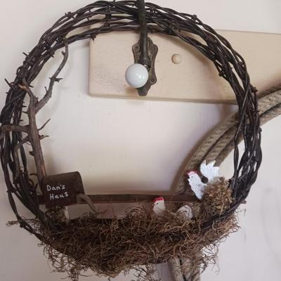 BARBED WIRE WESTERN DECOR