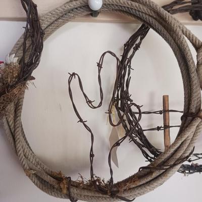 BARBED WIRE WESTERN DECOR