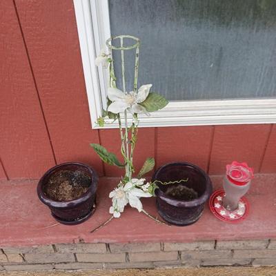 METAL FLOWERS, MATCHING FLOWER POTS, HUMMINGBIRD FEEDER