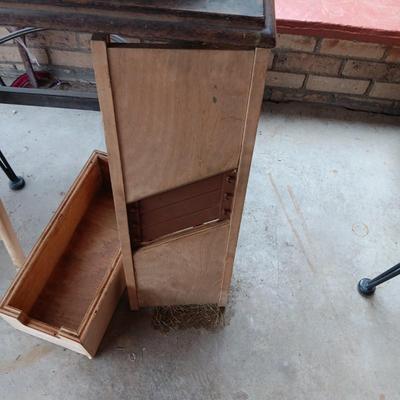 GLASS WASHBOARD AND CABBAGE CUTTER