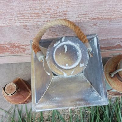 4 VINTAGE LANTERN