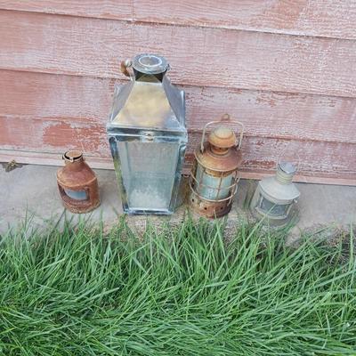 4 VINTAGE LANTERN