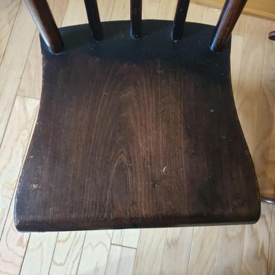 Quilt Rack and Vintage Chair (B1-KD)